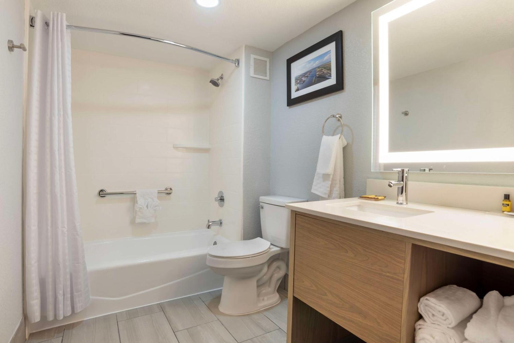 Best Western Plus Mobile Inn And Suites Exterior foto